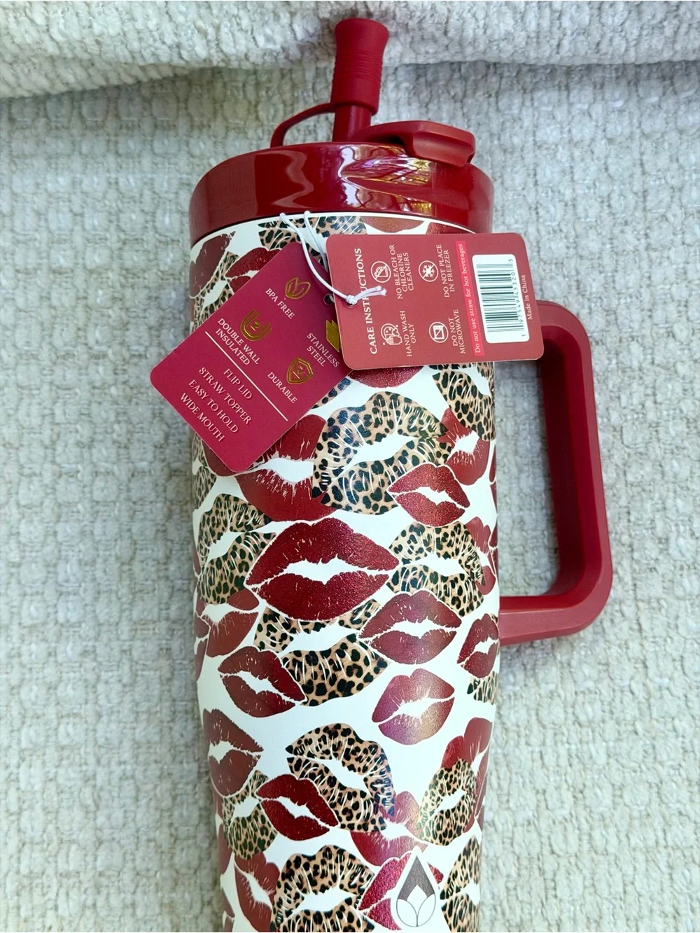 Wellness Straw Tumbler 40oz Leopard Print Kiss Red Glitter Lipstick Hot/Cold NWT